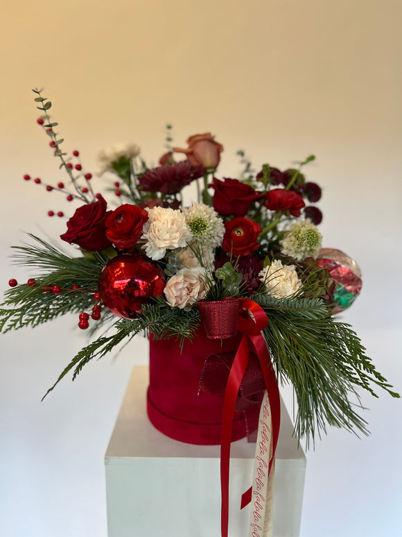 Red Velvet Flower Box - Rose and Vine Florals